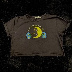 Y2K ‘To the moon and never back’ Graphic T-Shirt Size Large (L)